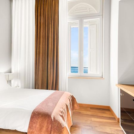 Hotel Dua Residence Пореч Екстериор снимка